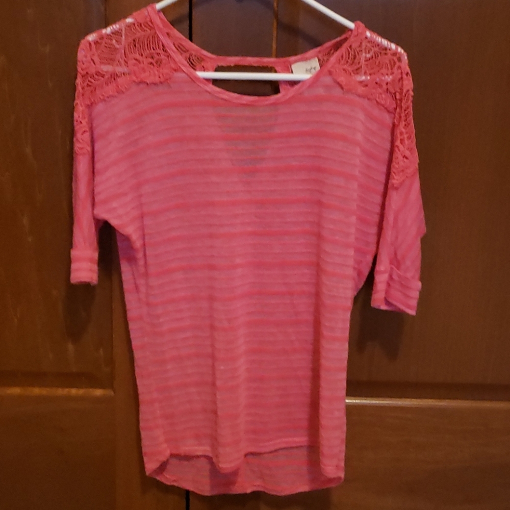 Womans Daytrip 1/2 sleeve shirt